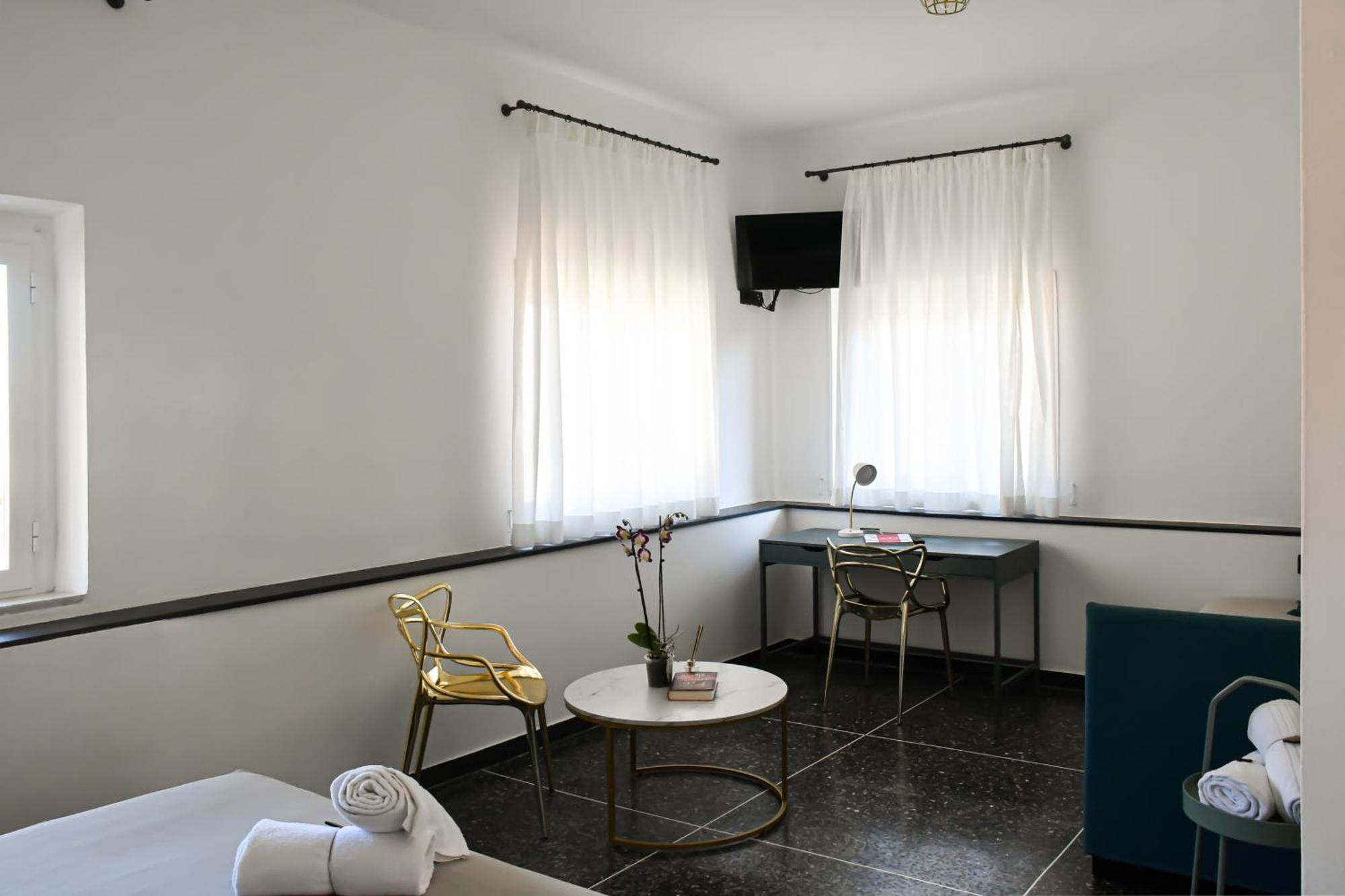 Hotel Le Palme Varazze Bagian luar foto