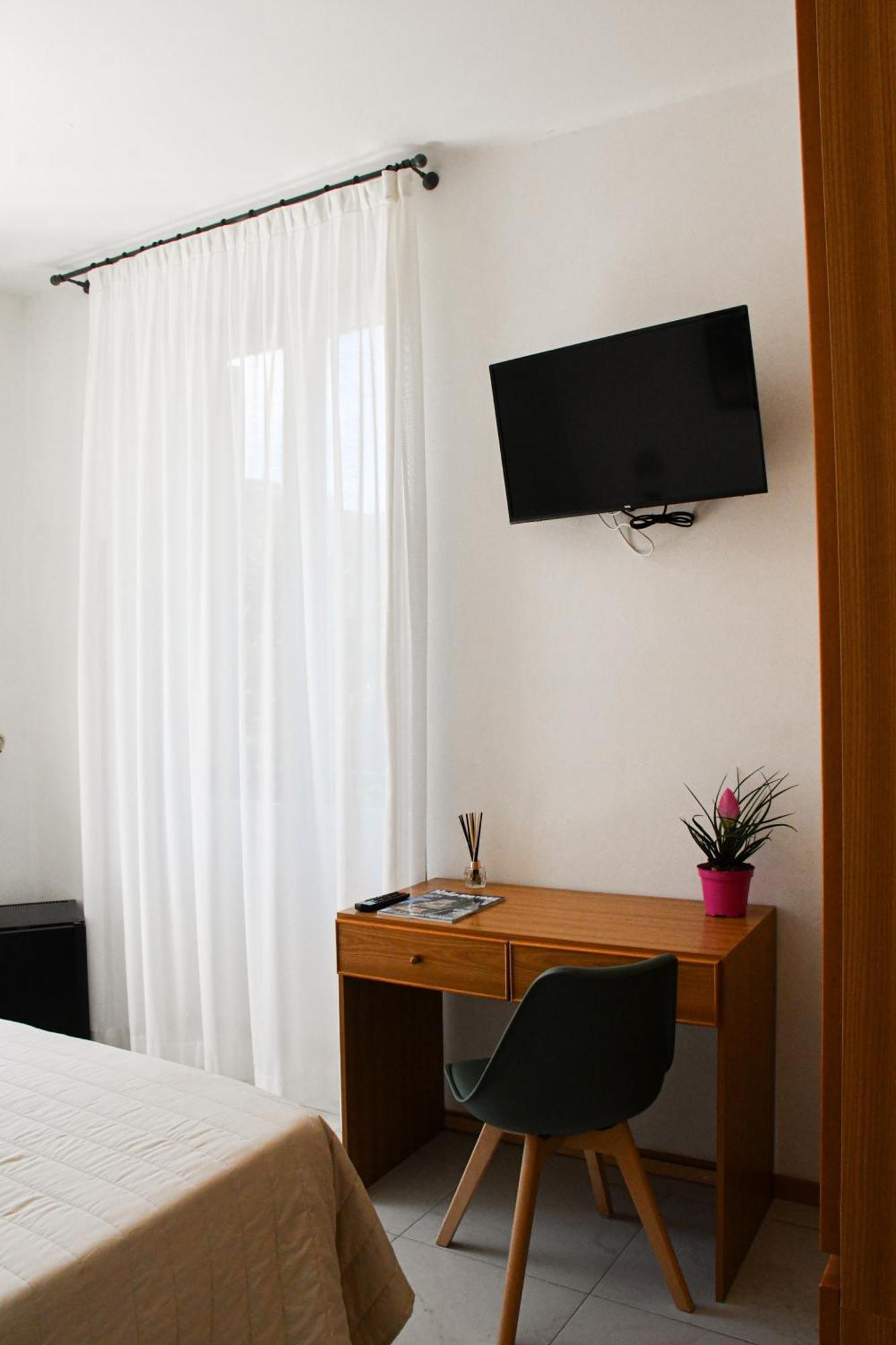 Hotel Le Palme Varazze Bagian luar foto
