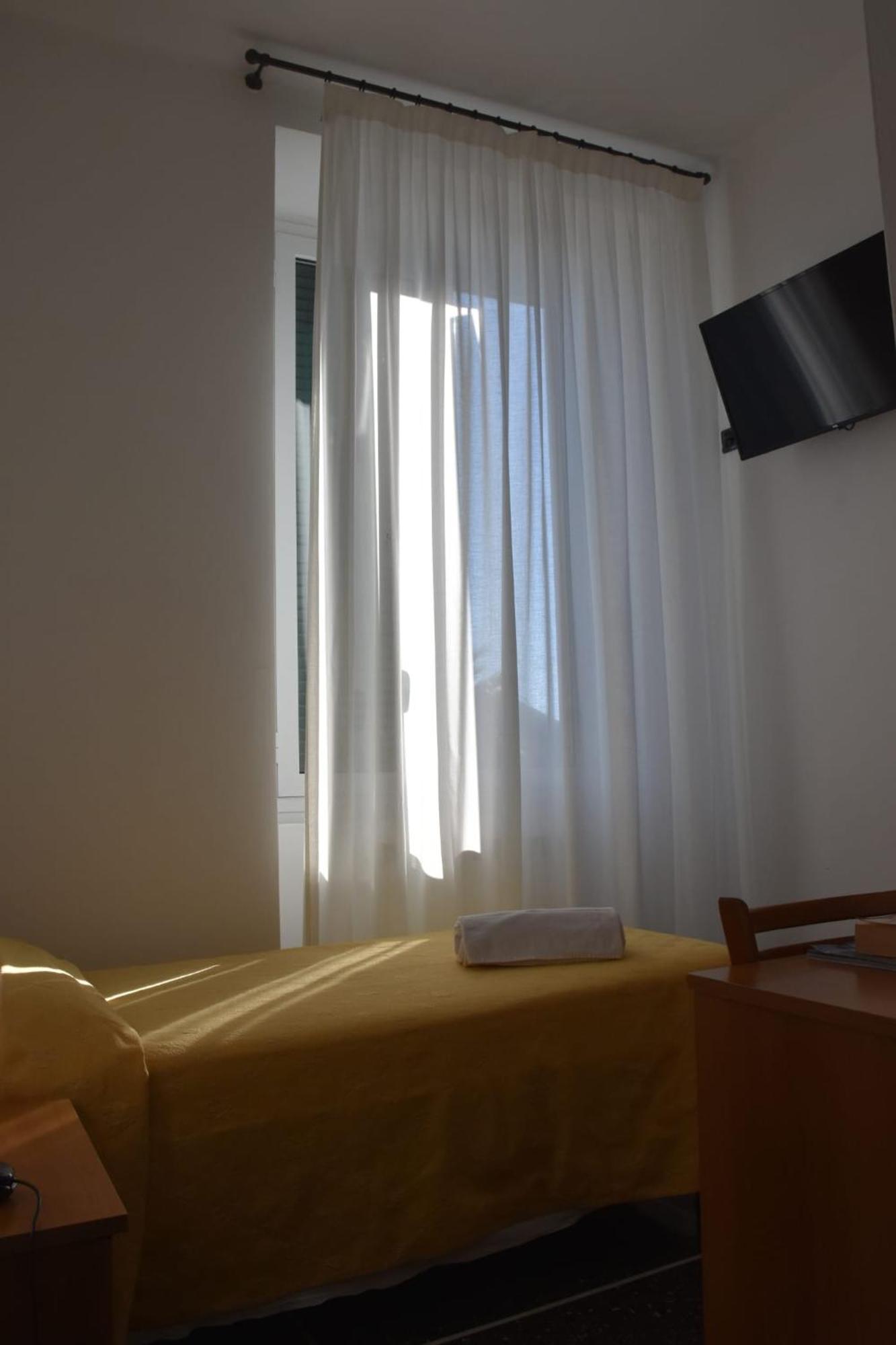 Hotel Le Palme Varazze Bagian luar foto