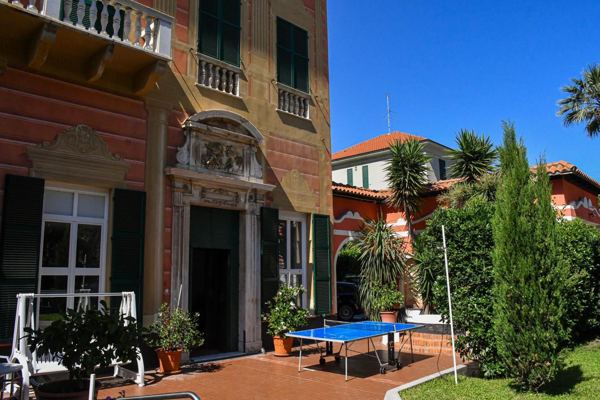 Hotel Le Palme Varazze Bagian luar foto