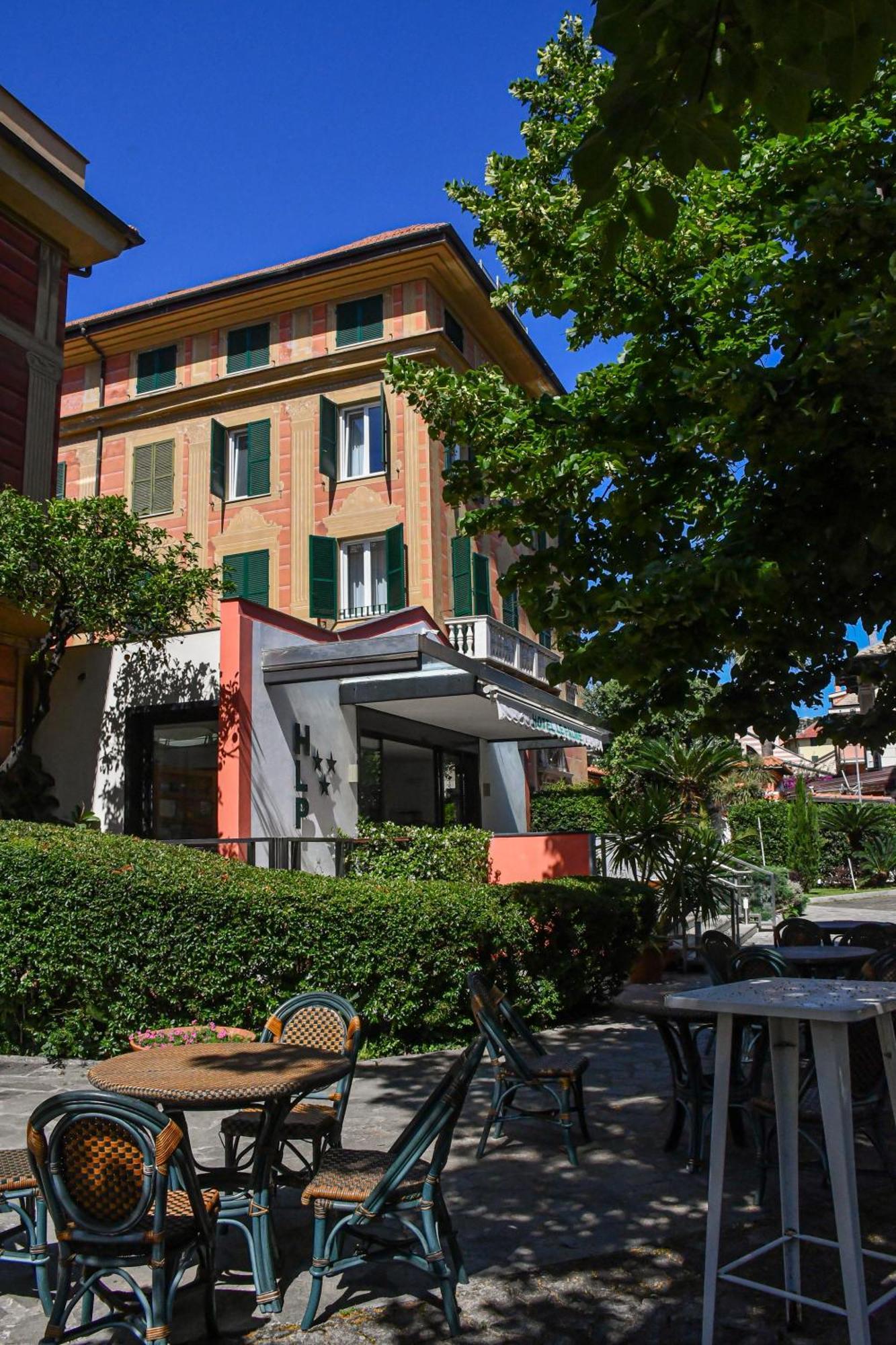 Hotel Le Palme Varazze Bagian luar foto